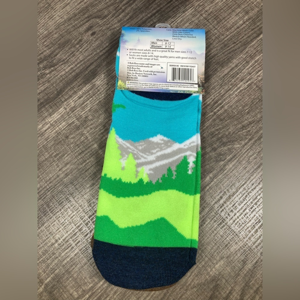 2 Pairs Bob Ross The Joy Of Painting Fuzzy Hair Novelty Socks NWT - Picture 5 of 6